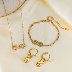 無限愛8字ネックレス女性チタン鋼鎖INS冷たい風シンプルなセット誕生日プレゼントアクセサリー女性