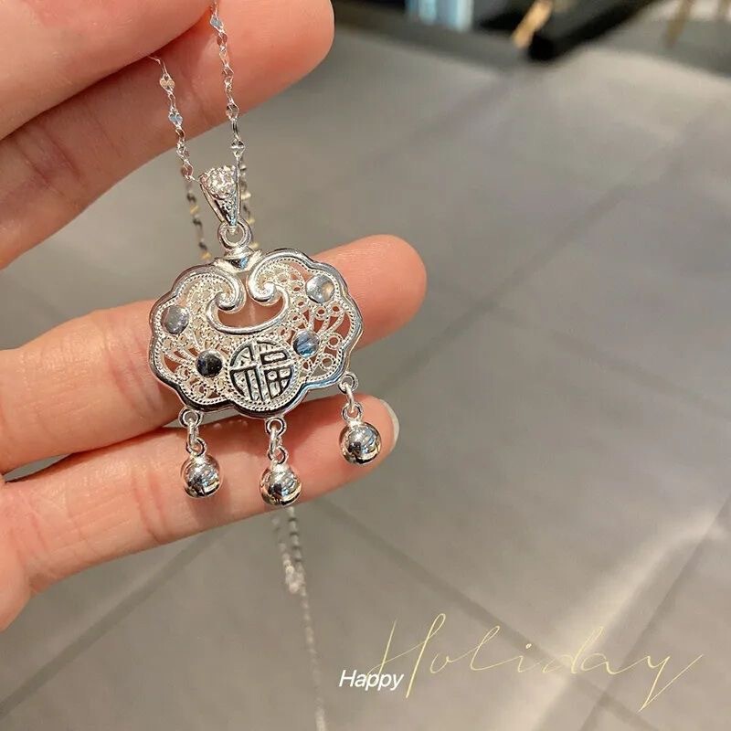 Safety lock women's necklace light luxury niche popular hollow-out baby longevity lock for friends birthday