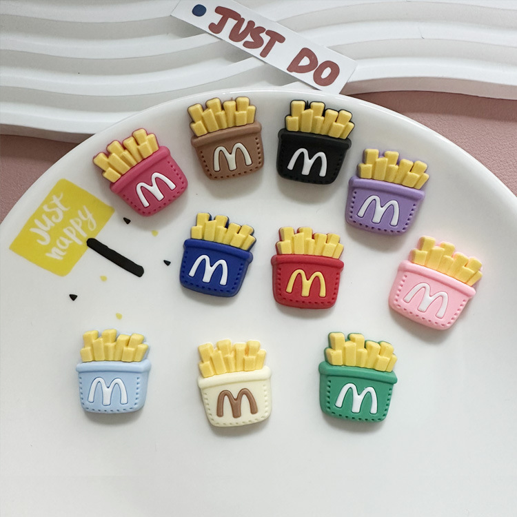 Simulated food and play M French fries PVC soft adhesive patch accessories mobile phone case hole shoes cotton shoes buckle cup sticker