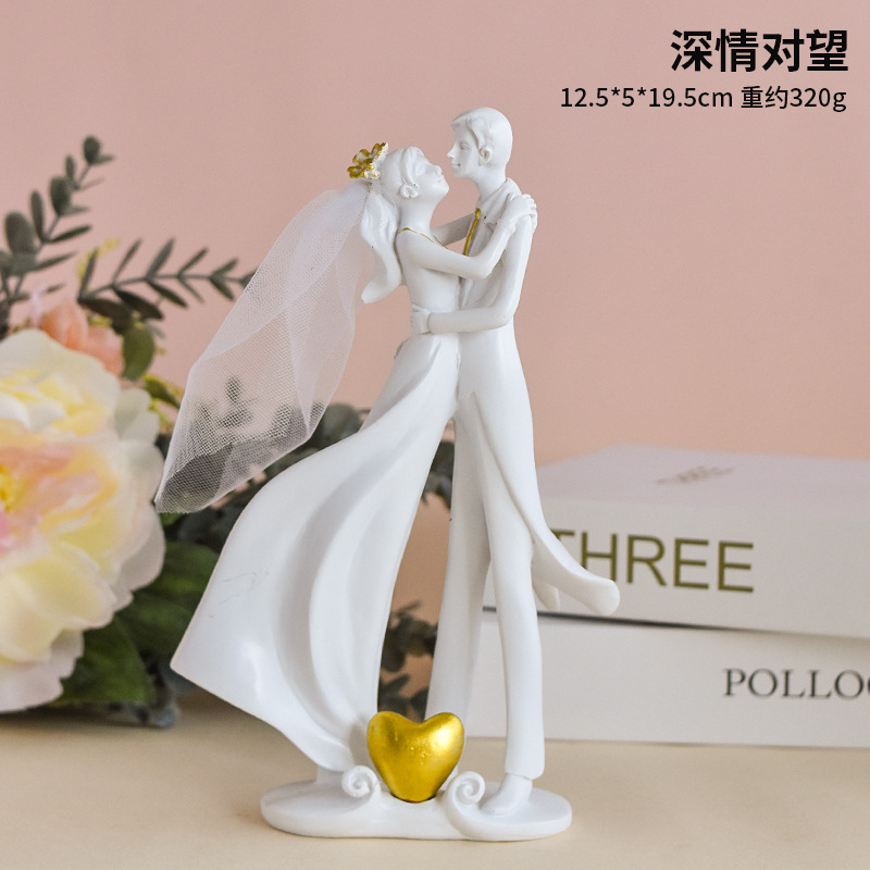 Estilo europeo boda novio novia serie decoración Día de San Valentín mano larga Oficina noche luz regalo de la mano