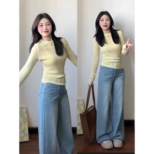 Early Spring Outfit: Yellow Round Neck Knitted Sweater for Women, Long-Sleeved Slim Sweater, Slimming Bottoming Shirt, Trendy Top