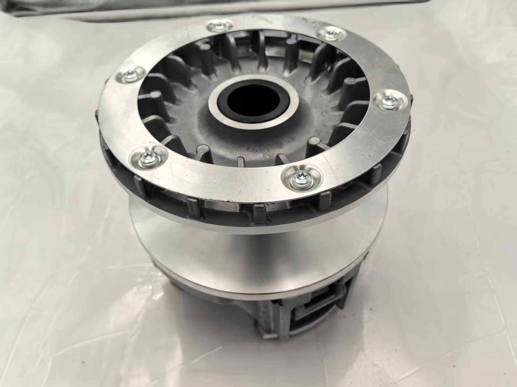 Arctic Cat 1000 drive wheel 0823-498, 0823-499