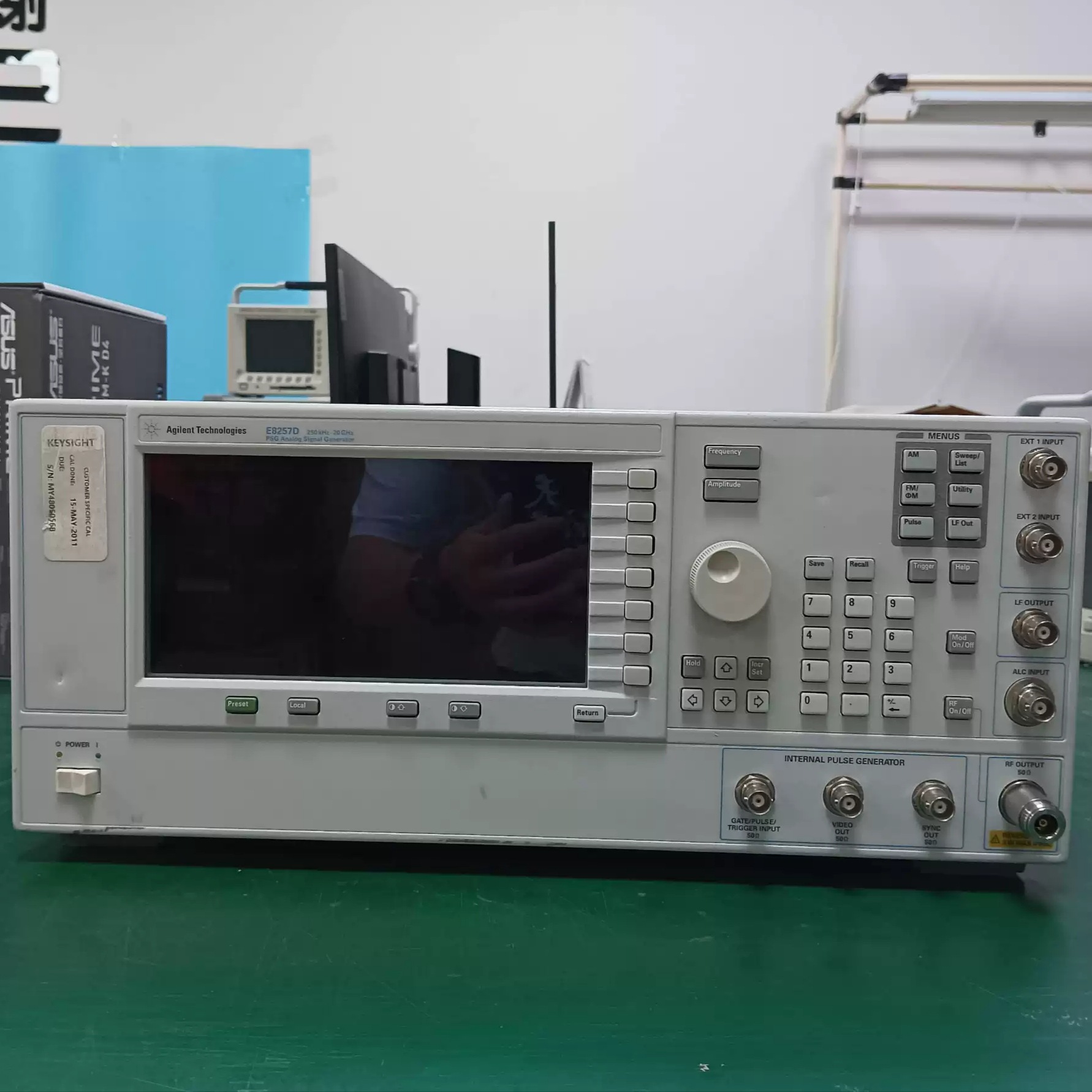 是德科技Keysight E8257D信号发生器20GHz至50GHz PSG模拟信号源