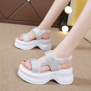 Wear Soft-Soled Beach Sandals 2025 Summer New Style Rhinestone Platform Sole Heightening Sandals for Women, Small Outer Sandals for Women