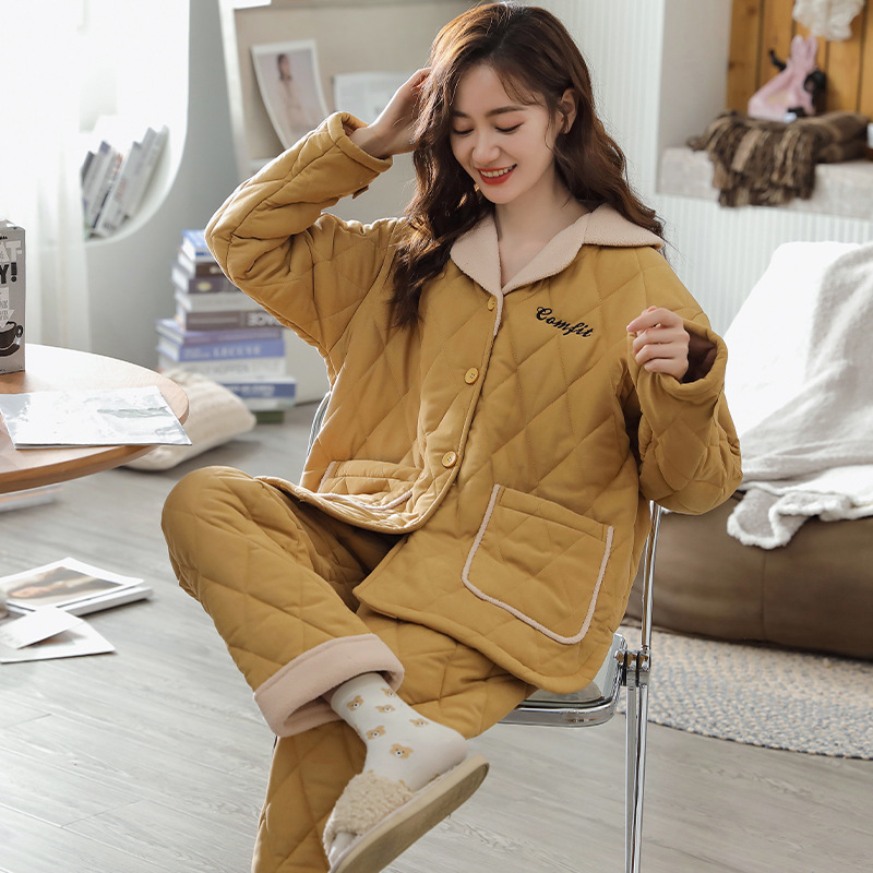 Autumn and Winter coral fleece pajamas women's winter flannel women's fleece-lined thickened three-layer cotton-padded jacket home wear suit