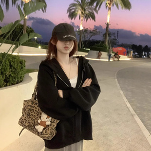 ��ɫ�l��Ů��2026�¿��紺����Ů�_�����nϵ����ϵ㼑��L�����ذ�