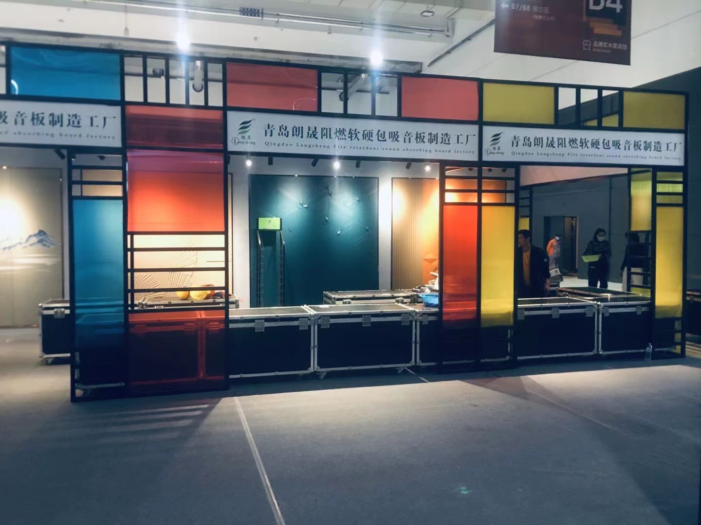 ����չ��չ̨չ����װ���ƹ���չ���̯���ƺ�ɫ������չ̯λ����