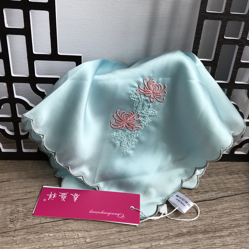 古典真丝绣花手帕 真丝素绉缎手帕 女士绣花手绢 加厚-阿里巴巴
