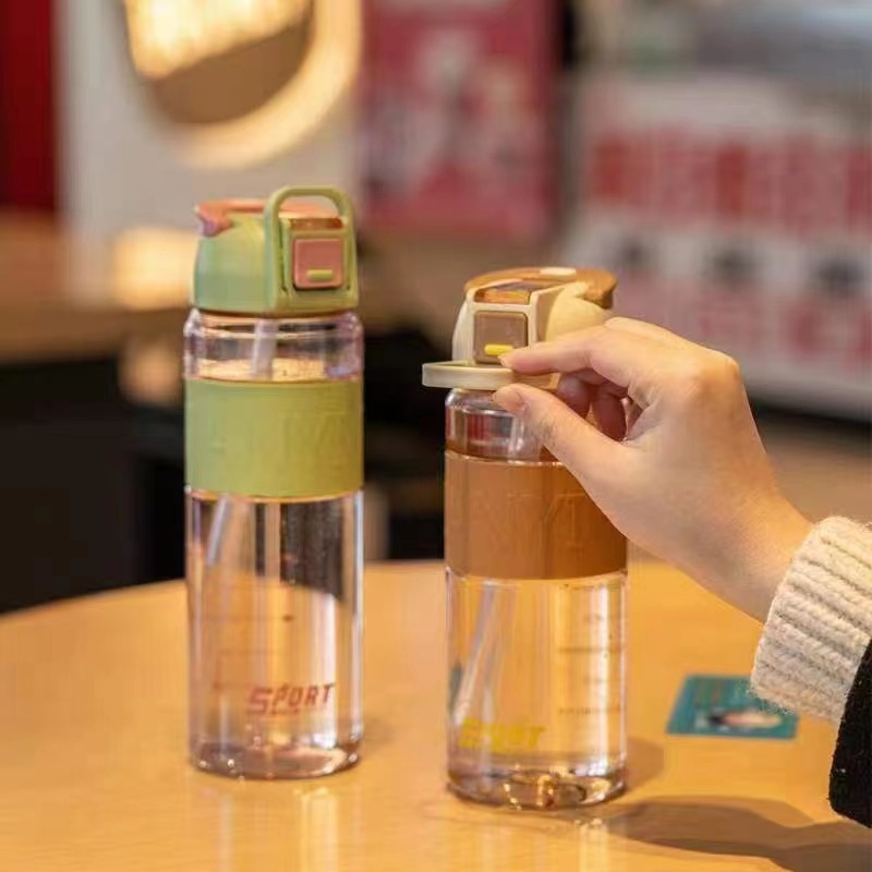 FUENTE Fábrica Tianyi 0947 taza de plástico transparente fresco cubierta de cuero taza de plástico taza de agua de paja taza de agua de Estudiante Adulto