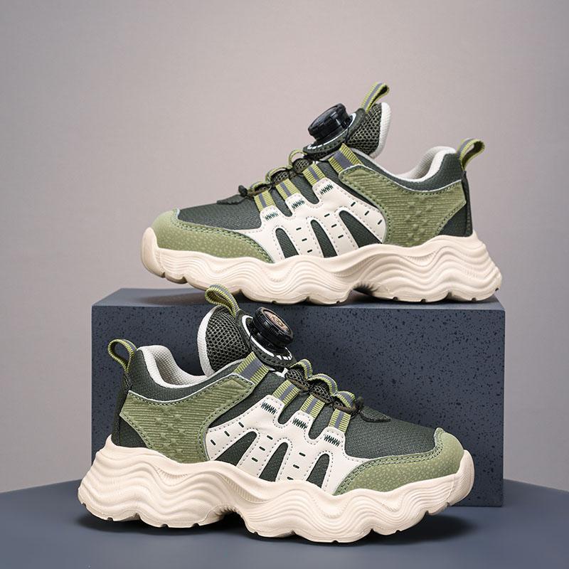 Zapatos para niños 2025 primavera y otoño nuevos zapatos deportivos para niños impermeables de cuero