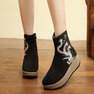 1618-630 Hanuoyi Caifeng Embroidery Ethnic Style and Cotton Boots Suede Gold Marten Velvet Nearby Antique National Style