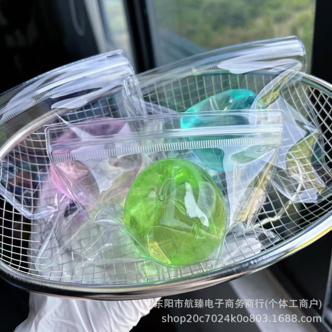 Manzana verde transfronteriza pellizco le desprimir malta manzana ventilación moldeo de rebote lento pellizco juguete fábrica de descompresión