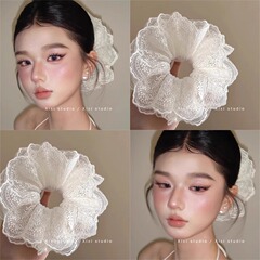 韓国の白いレースのヘアリング、早春の新しいスタイルの女性用の甘いフレンチボールヘアアクセサリー