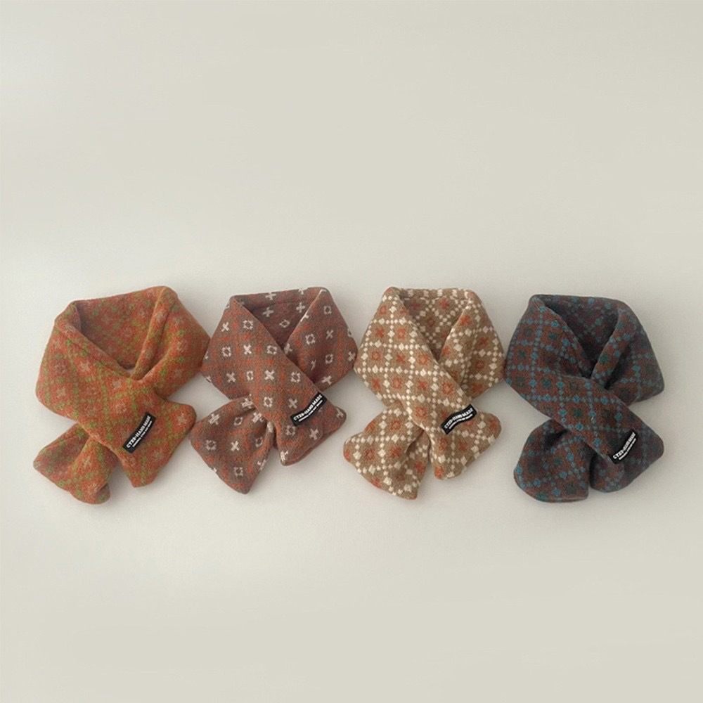 Scarf Autumn and Winter New Style Scarf Fashion Retro Boys and Girls Cross Warm Baby Can Go Out Scarf Plaid