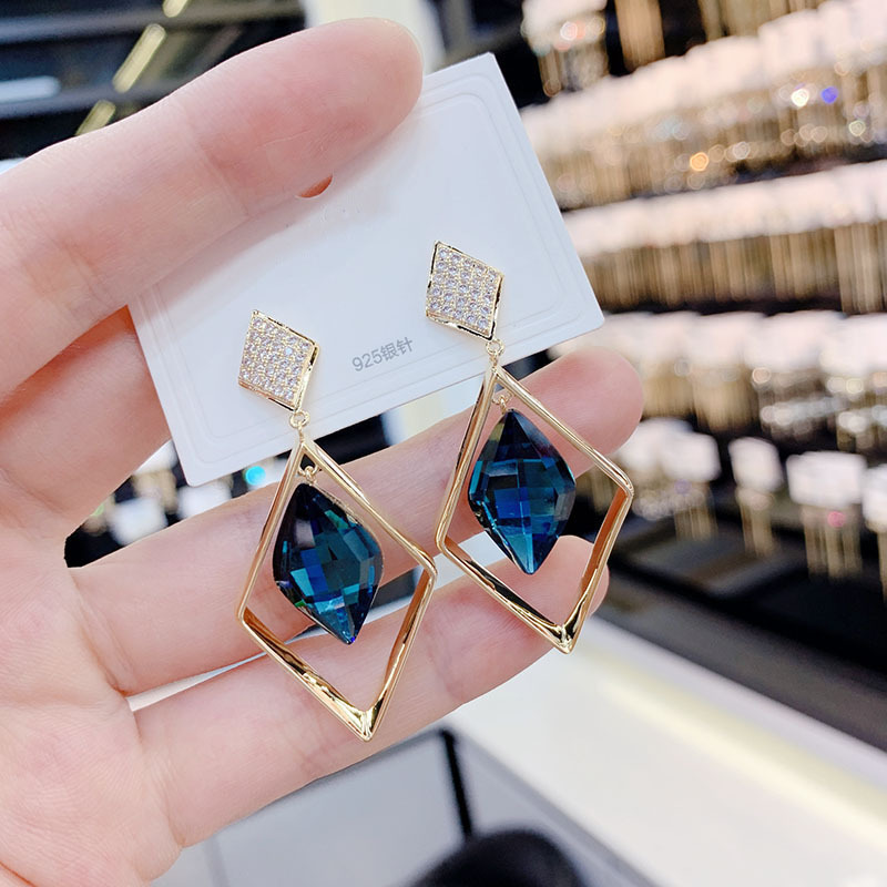 Korean Blue Geometric Diamond Earrings display picture 4