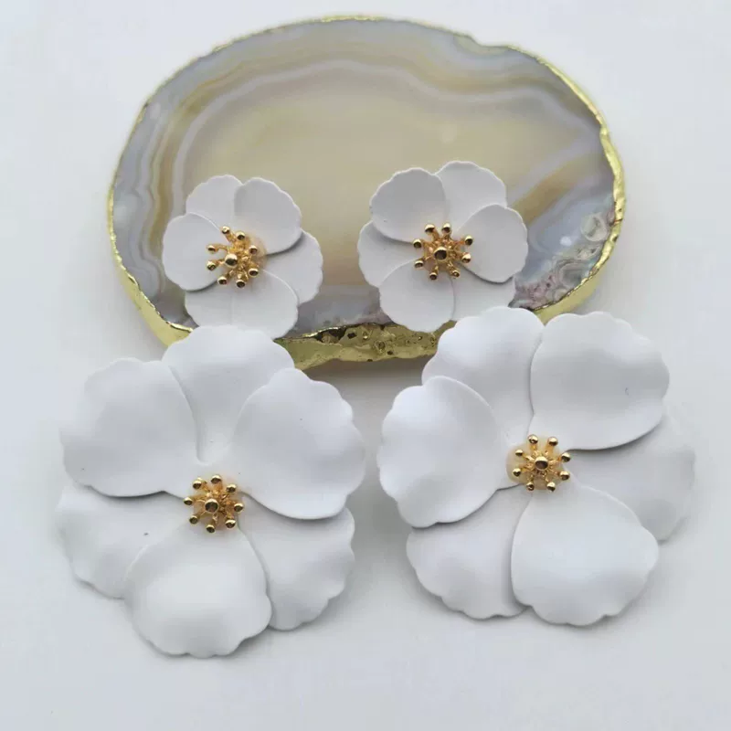 Multicoloured split cute fashionable earrings, flowered, (Physicals), direct factory sales