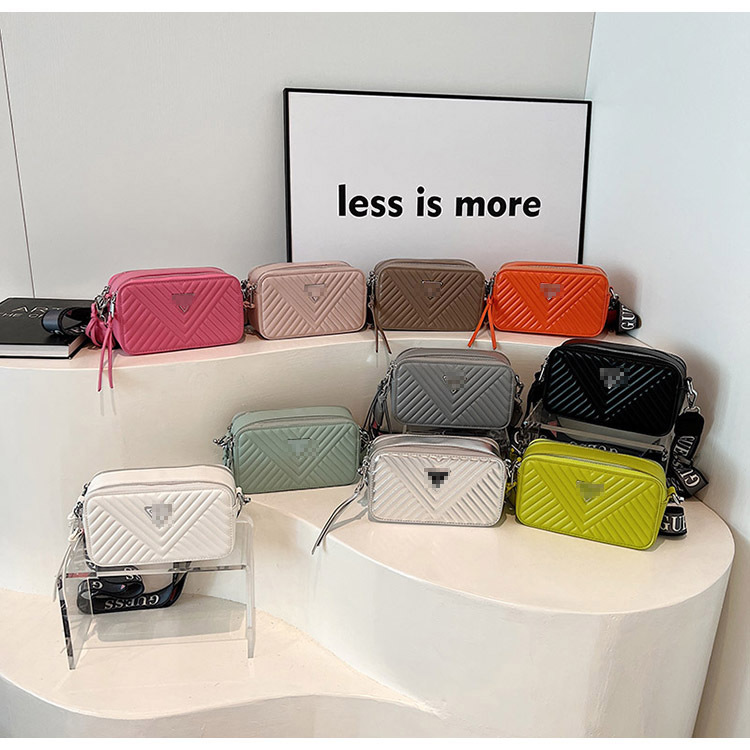 Bolso de hombro transfronterizo tendencia de la moda femenina tira de rombos bolso cuadrado pequeño casual todo-fósforo sentido de alta gama bolso de mensajero de estilo europeo y americano