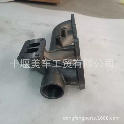 Dongfeng Cummins QSB5.9 engine – Exhaust manifold