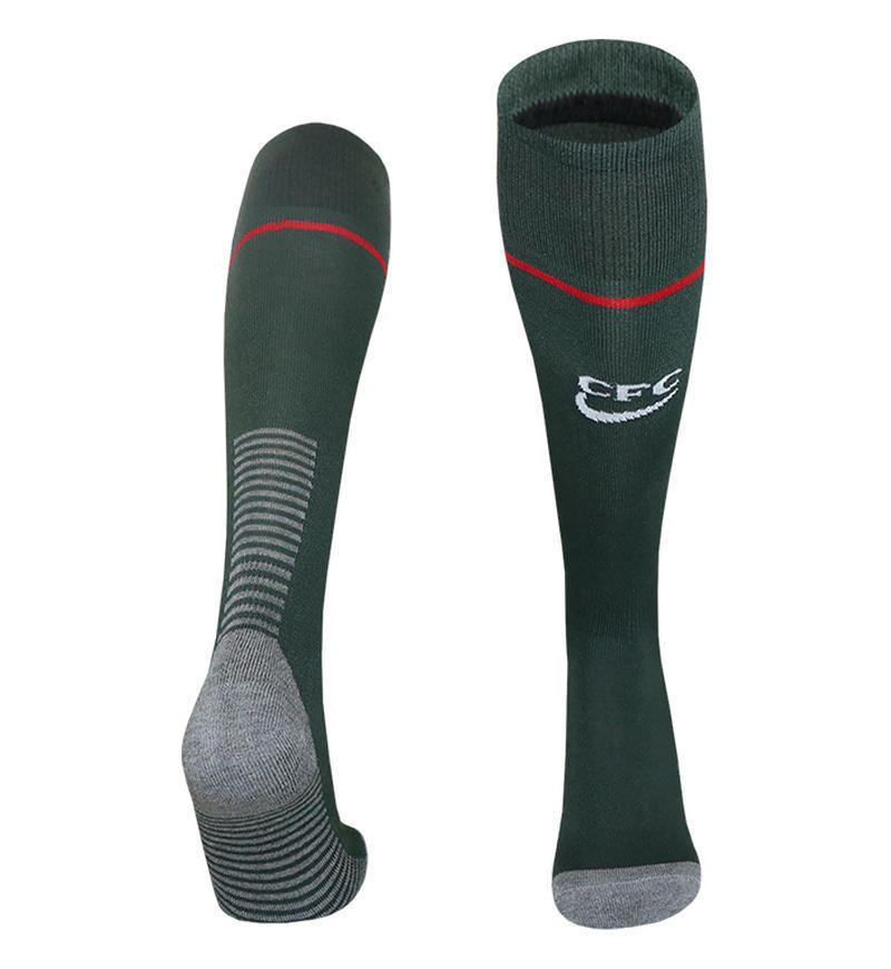 26 club tailandés Copa del Mundo calcetines de fútbol para hombres toallas profesionales sobre la rodilla antideslizante calcetines gruesas para adultos y niños