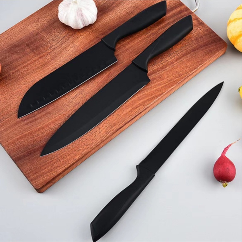 En stock al por mayor nuevo cuchillo de fruta negro de tres piezas de cocina cuchillo de fruta traje de comercio exterior