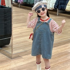 童裝女童套裝2024夏裝紅色條紋針織短袖t恤上衣+牛仔背帶裙兩件套