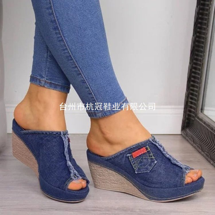 欧美外贸大码35-45凉拖鞋2021夏季款牛仔布坡跟鱼嘴拖鞋休闲女鞋