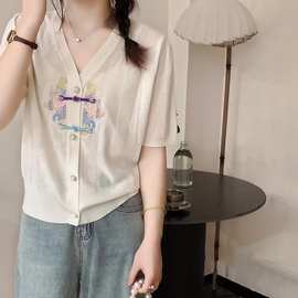 高级感超好看复古新中式刺绣盘扣短袖开衫24薄款v领针织上衣夏女