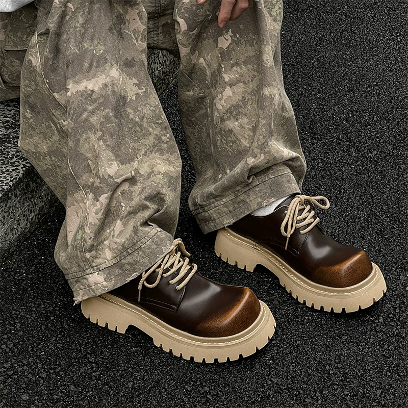 Маленькие кожаные туфли осенние и зимние новые повседневные кожаные туфли с толстой подошвы с низким верхом ретро-туфли с ремешками на ремешке для дерби 14702