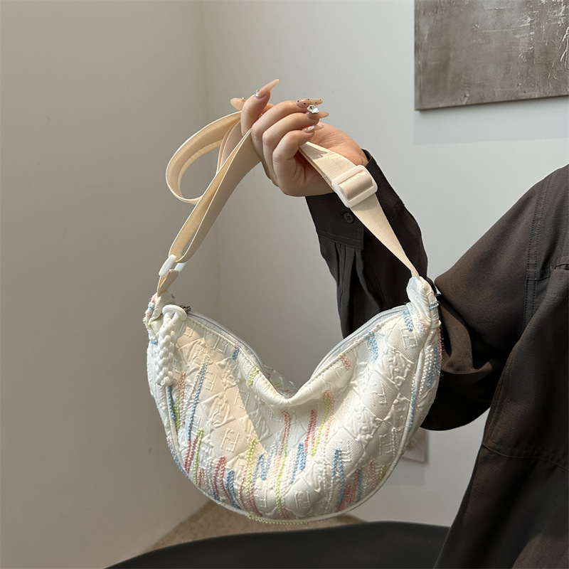 2024 nueva moda moda bolsos populares de hombro para mujeres bolsas de bolsas de bolsas image 3