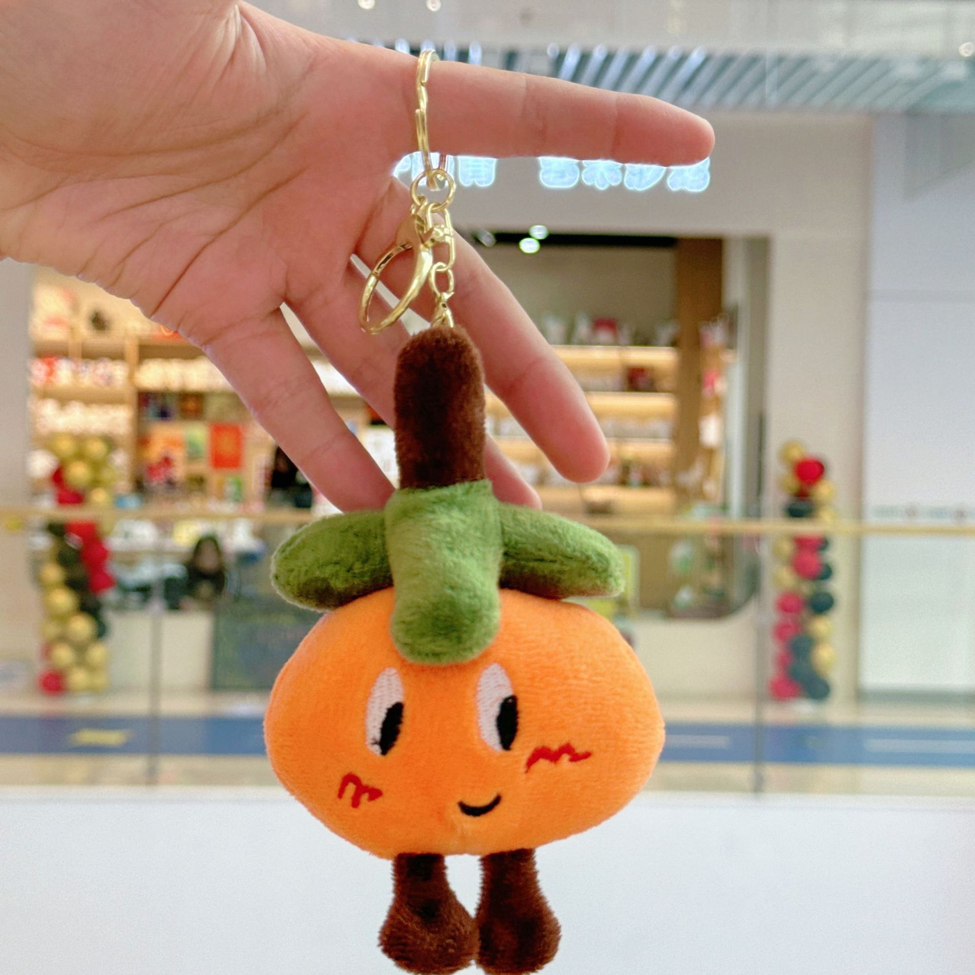 Big-eyed orange + gold buckle