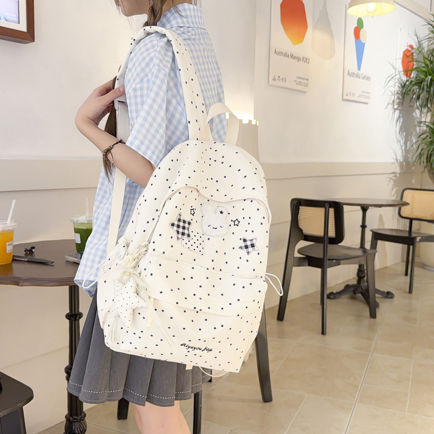 Star-dot backpack for female students, school bag for middle and high school, large capacity, cute cartoon backpack, simple and versatile for travel