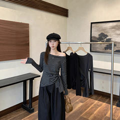 2025年大码秋季新款韩系条纹不规则开衩斜肩长袖T恤收腰显瘦上衣