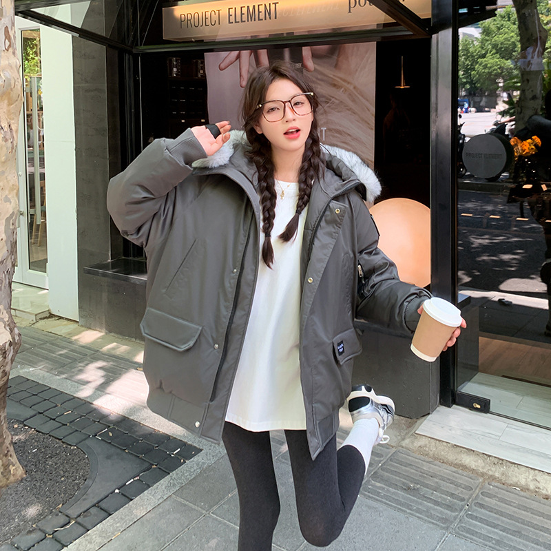 2024 invierno nuevo cuello de lana Pike pluma ropa de algodón mujer suelta coreana pequeña ropa de moda gruesa chaqueta image 4