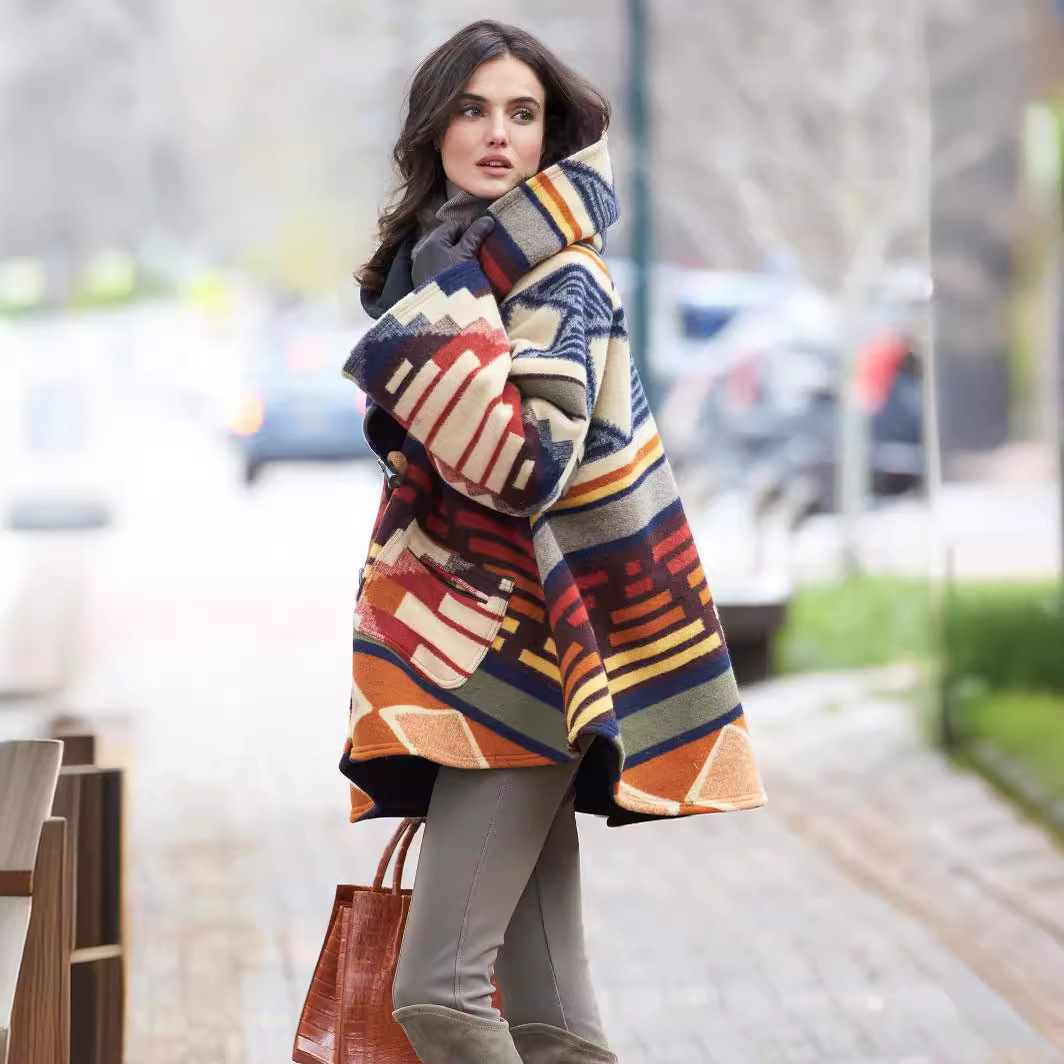 Abrigo de Lana con Capucha Estampado de Lana de Alpaca y Algodón Poliéster image 5