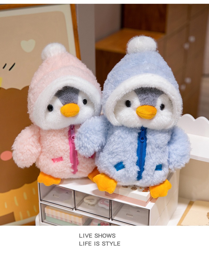 Cross-border costume-changing penguin plush toy, popular oceanarium souvenir gift, doll, stuffed animal, pillow