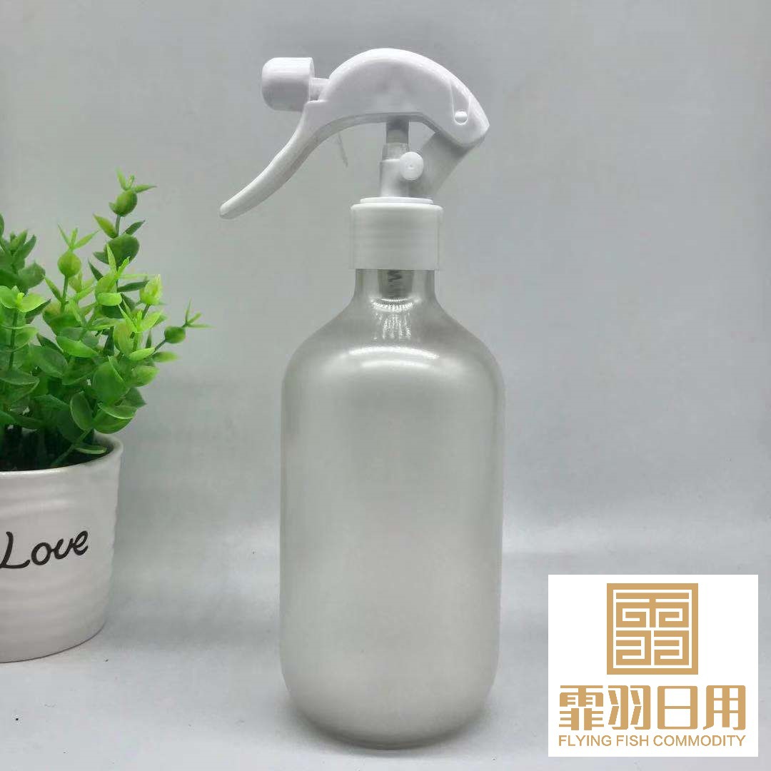 500ml圆肩小老鼠喷枪化妆喷雾瓶美容喷瓶喷水壶浇花瓶带按钮锁扣