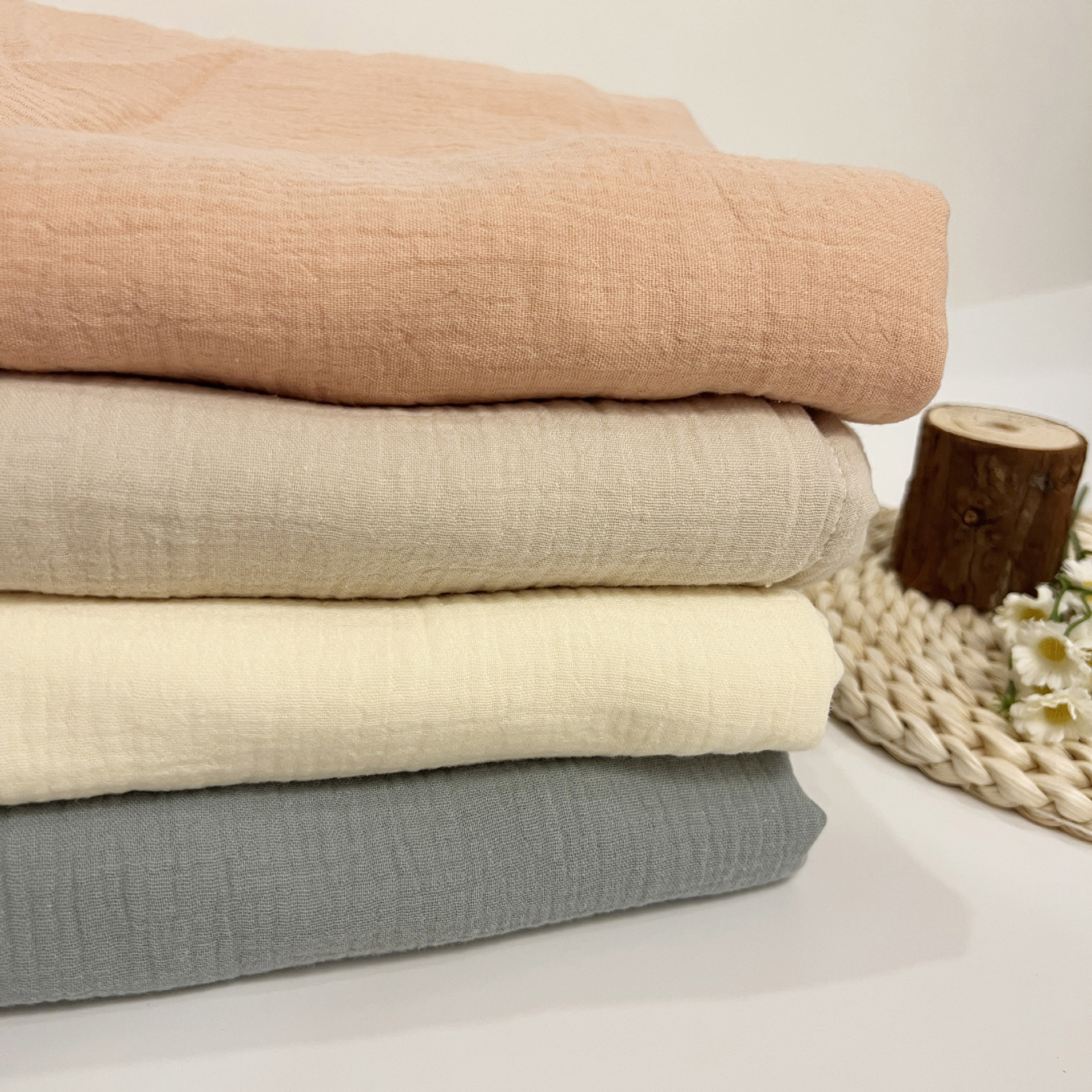 INS Explosive Crepe Pure Cotton Two-color Blanket Breathable Comfortable Baby Swaddling Towel Baby Four Seasons Blanket