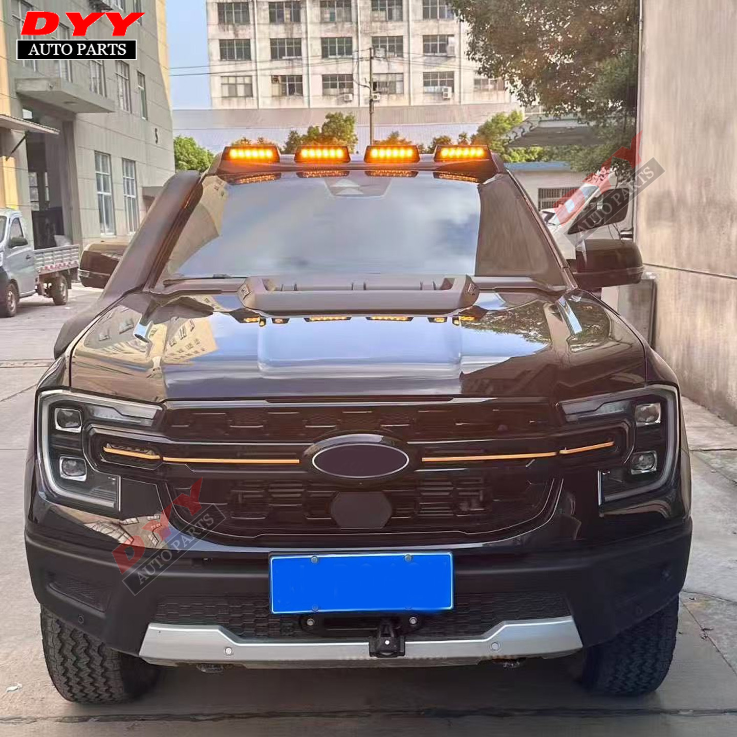 Aplicable a través de la frontera 23 + nuevo tipo de pickup AMAROK techo luz Amarok techo LED cuatro ojos foco especial T9