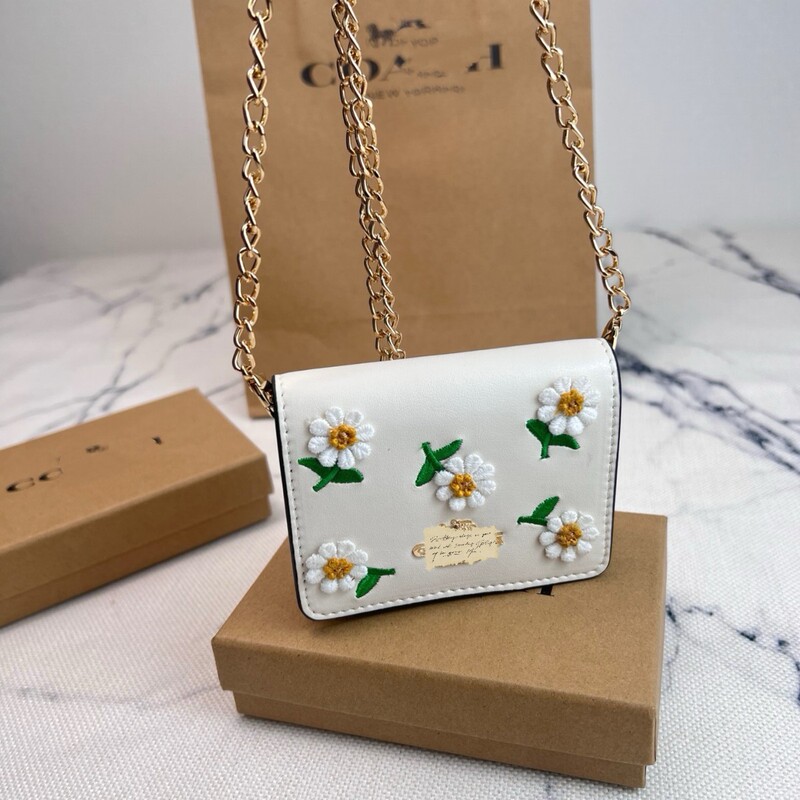 Women's Flip Daisy Canvas with Leather Chain Coin Purse Card Holder Crossbody Shoulder Lipstick Bag Clutch Bag