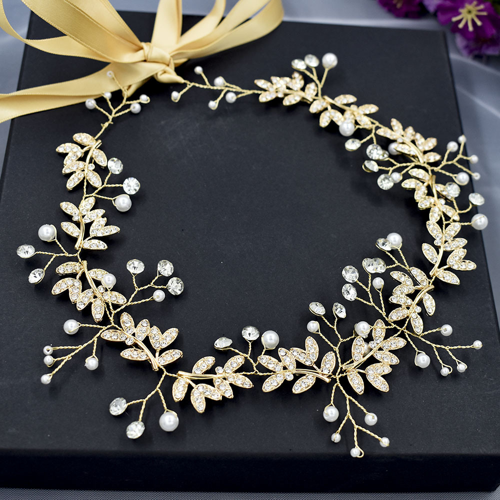 Simple Style Waves Solid Color Alloy Plating Inlay Rhinestones Pearl Hair Band display picture 2