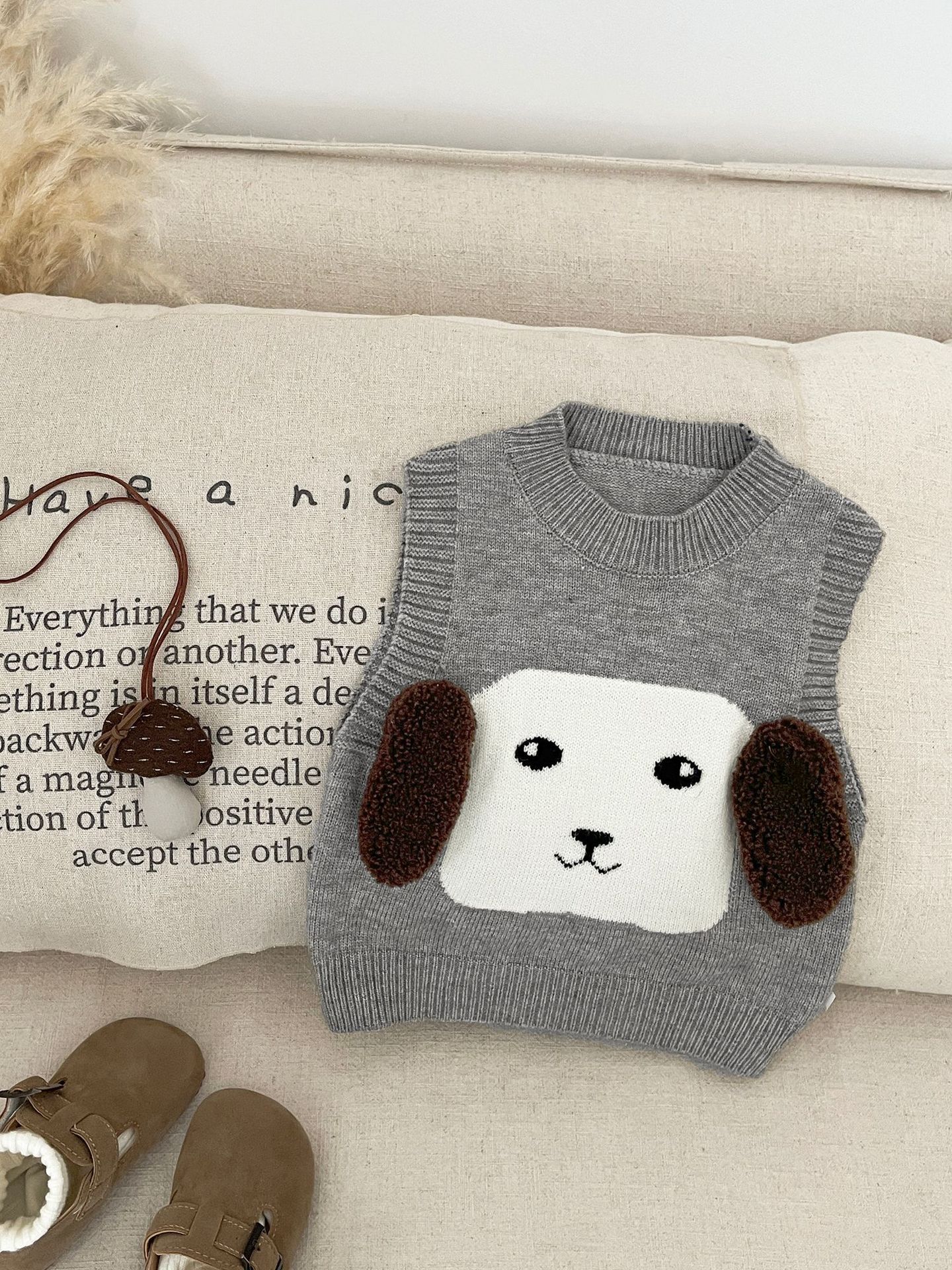 Ropa de primavera y otoño para bebés, chaleco de punto de dibujos animados lindo, chaleco de cuello redondo para bebés, top suelto de todo fósforo para bebés