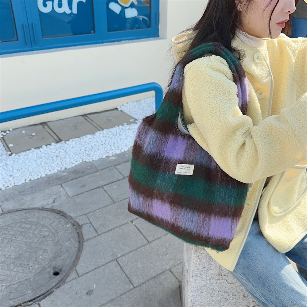 31292 Japanese and Korean large-capacity woolen checkered bag for women, 2023 new Tote bag, commuter and school single-shoulder bag Specification drawing