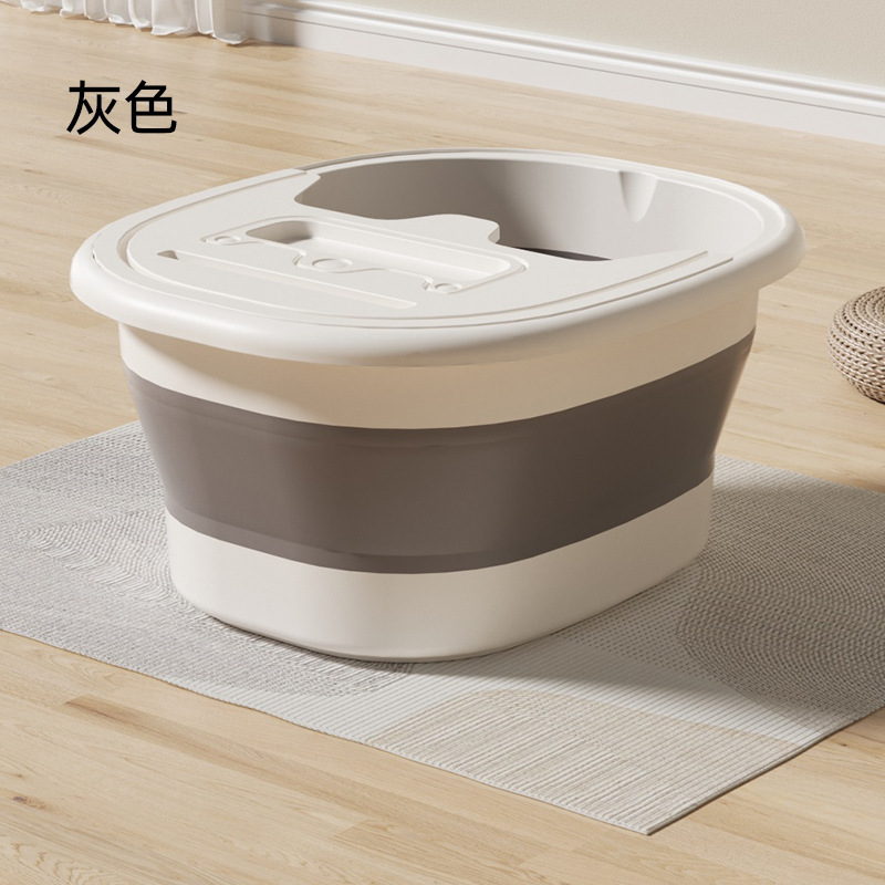 四角い蓋付きの洗面器は折りたたみ可能です。|undefined