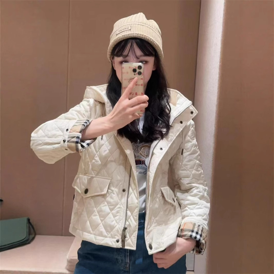 【代购品质】25年秋冬BUR同款短款绗缝连帽棉服休闲时尚女士外套