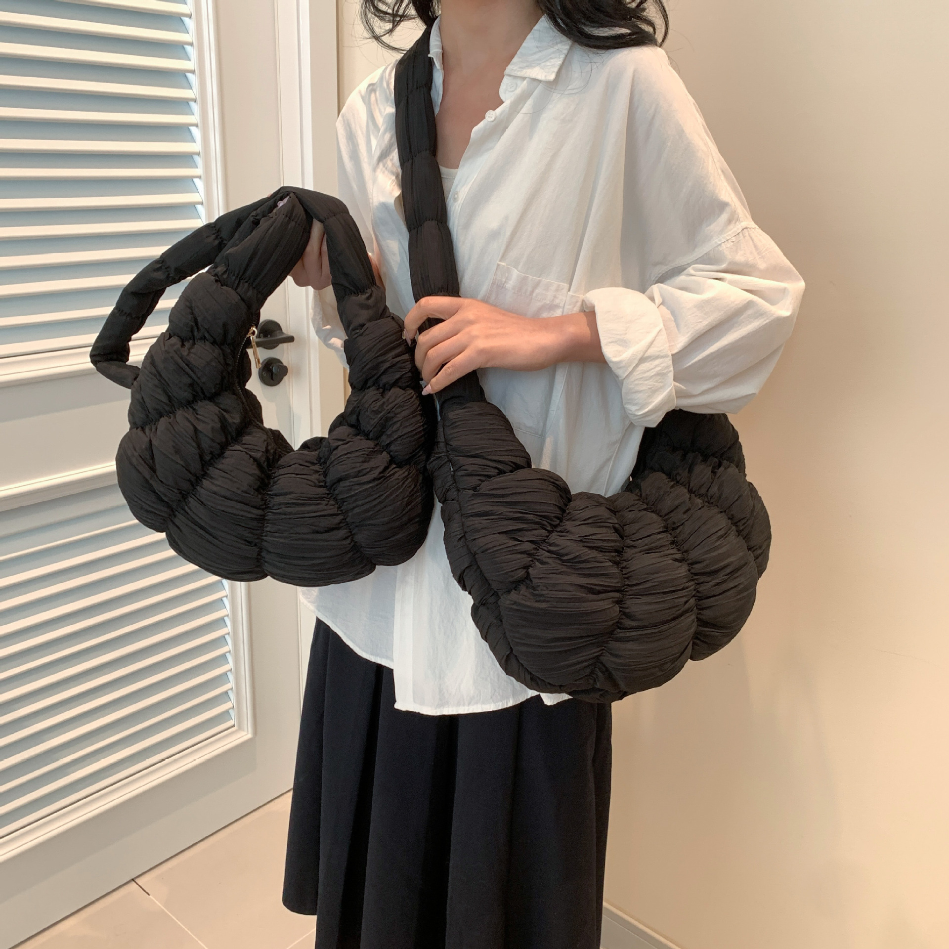 Women's Bags new croissant cloud bag pleated one shoulder crossbody sponge light versatile casual fashion dumpling women's bag_ipsvogv.com