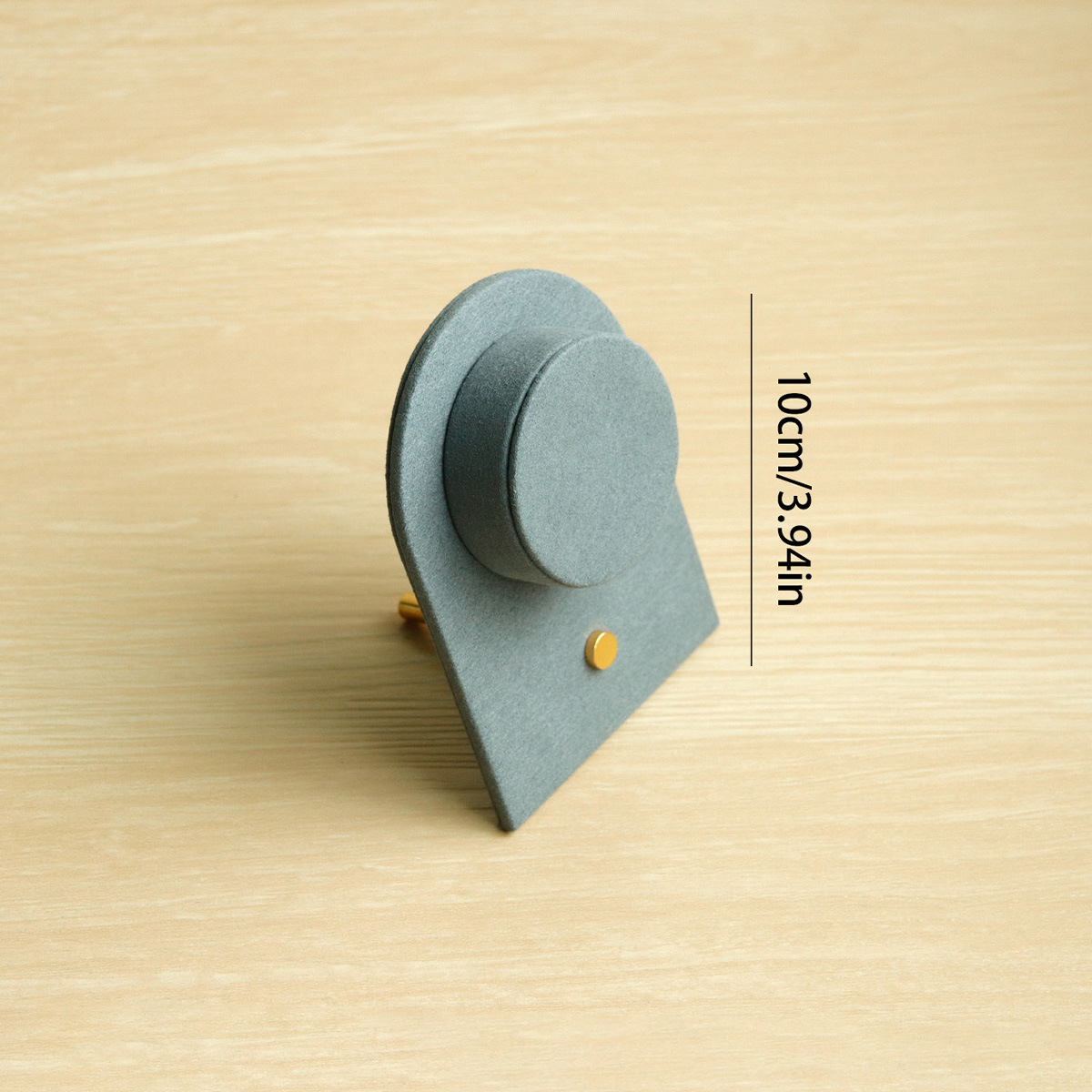 ����չʾ�ܴ��⸴�ŷ������ִ��������������ɰڼ����̳��е���