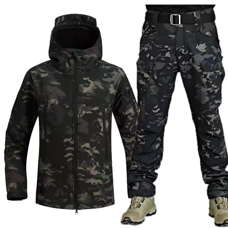 户外鲨鱼皮保暖套装防寒保暖迷彩加绒加厚服秋冬软壳大码冲锋衣|undefined