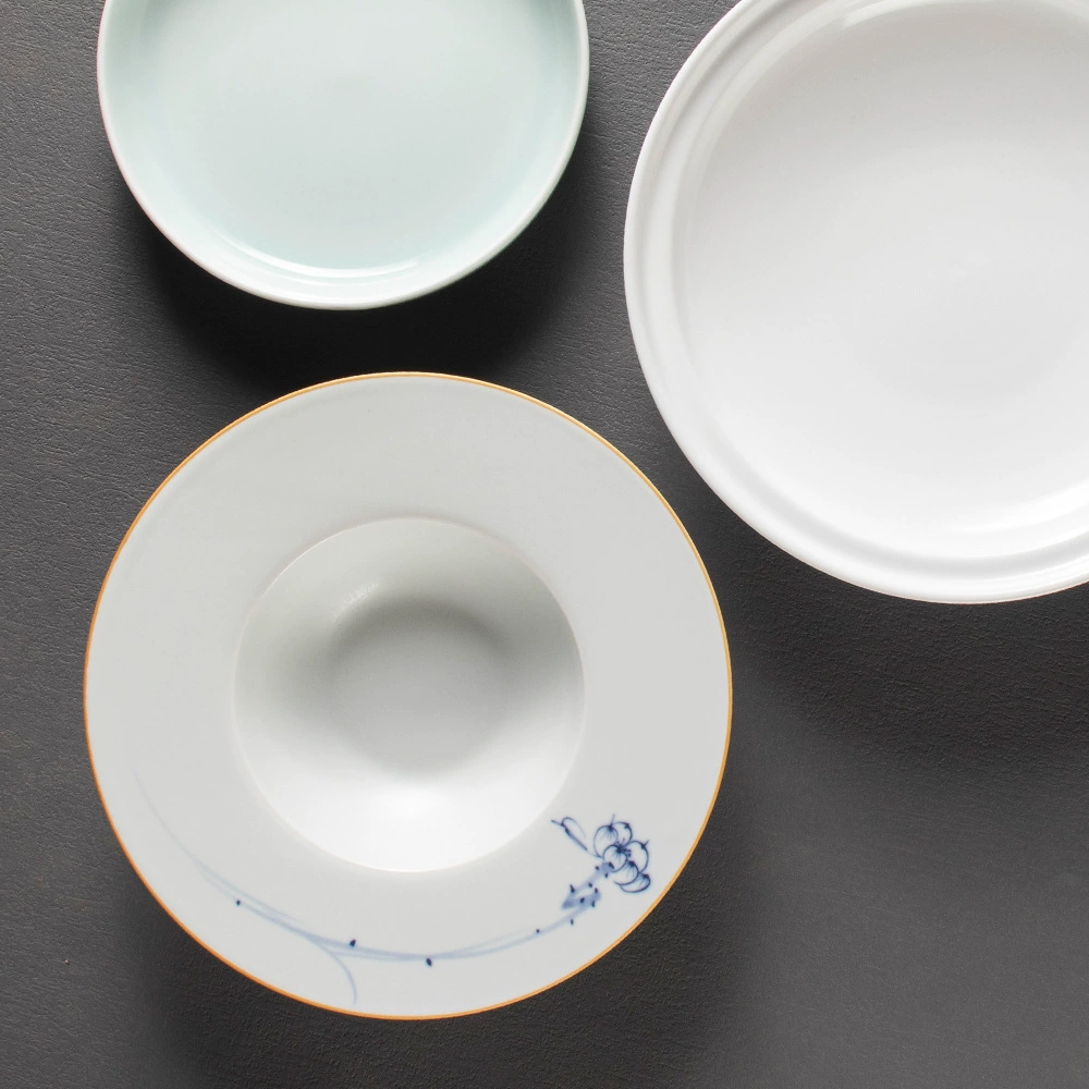 Индийская синька? Jingdezhen высокотемпературная керамическая столовая посуда, коммерческая круглая легкая роскошь стиль простой стиль ободок защищенная плоская тарелка, тень, зелёная фарфорная миска