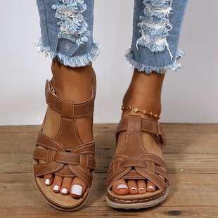 European and American 2022 Summer Retro Women's Sandals Cross-Border Stitching Soft Sole Large Size Round Toe Wedge Sandals for Women in Stock