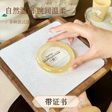 批发国风翡翠平替冰种黄龙玉手镯一口糖和田玉黄翡手镯小红书同款